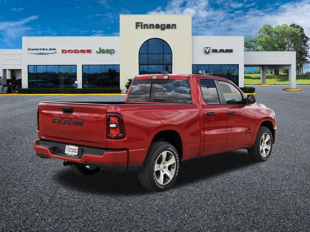 2026 RAM Ram 1500 RAM 1500 EXPRESS QUAD CAB 4X2 6'4' BOX