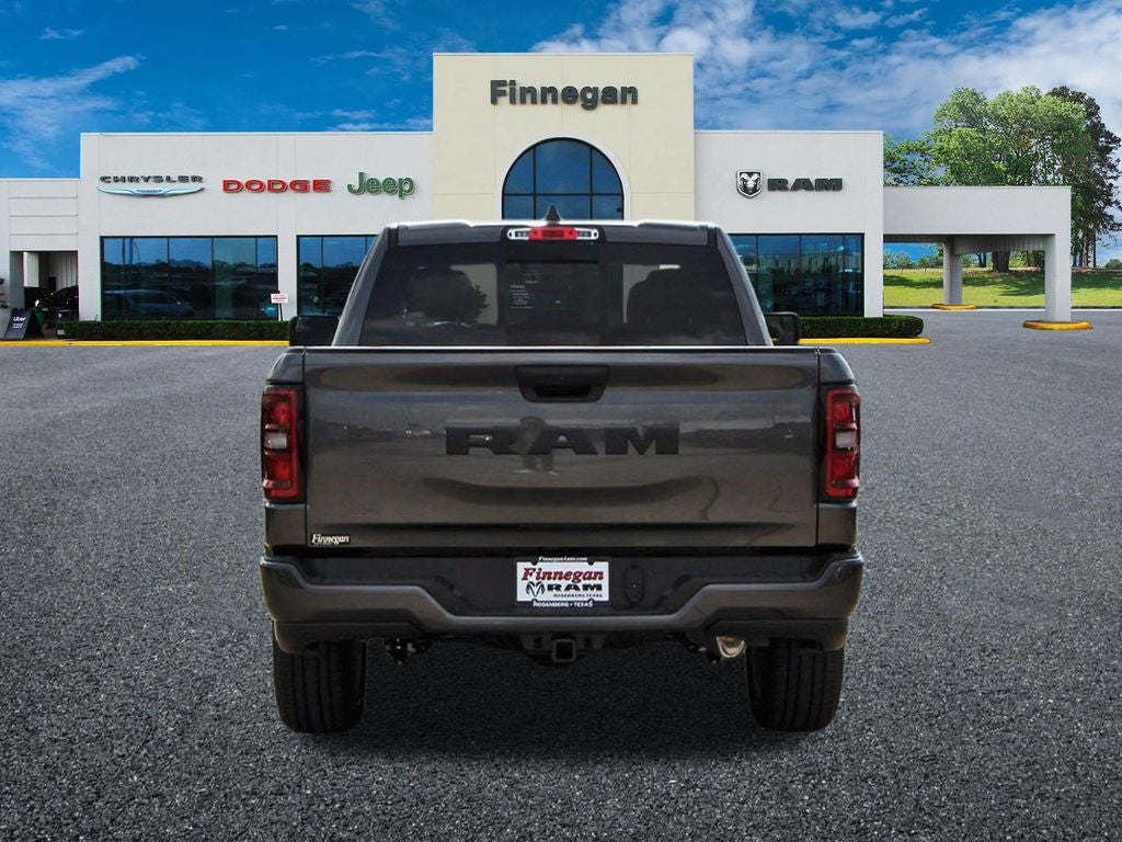 2026 RAM Ram 1500 RAM 1500 EXPRESS QUAD CAB 4X2 6'4' BOX
