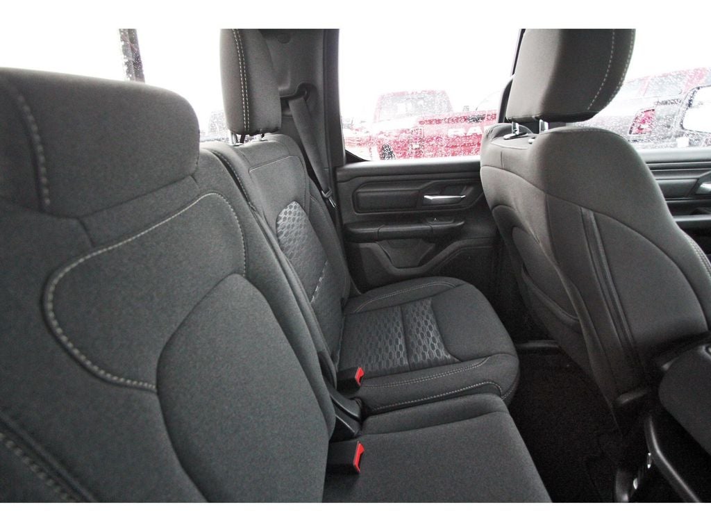 2026 RAM Ram 1500 RAM 1500 EXPRESS QUAD CAB 4X2 6'4' BOX