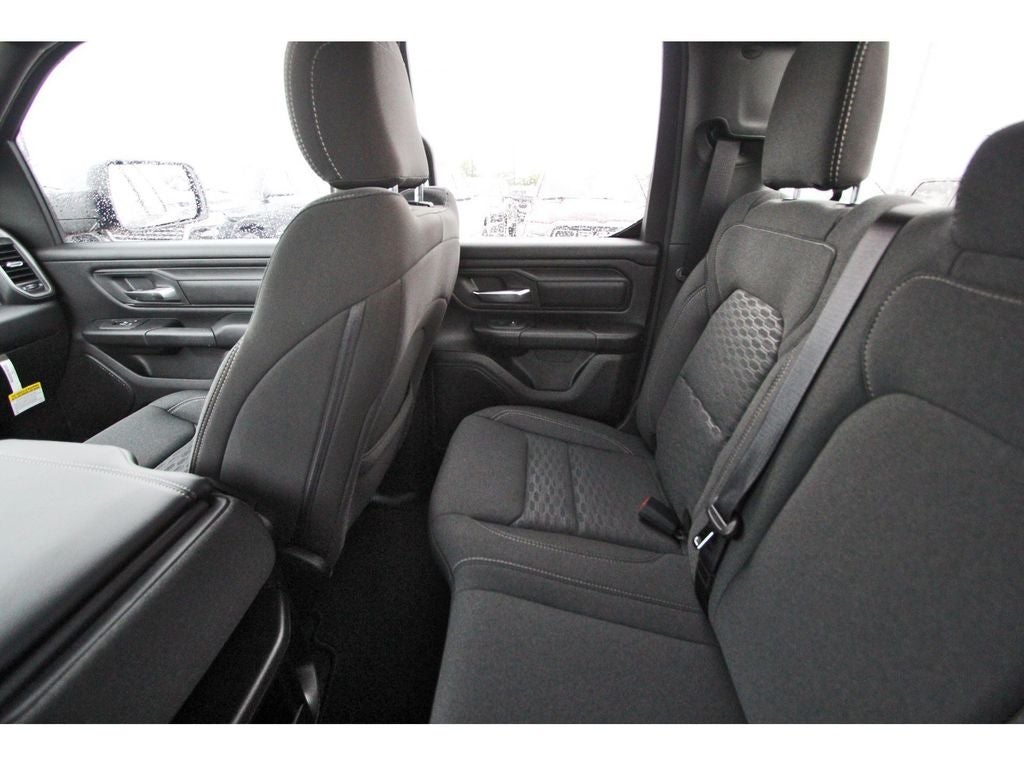2026 RAM Ram 1500 RAM 1500 EXPRESS QUAD CAB 4X2 6'4' BOX
