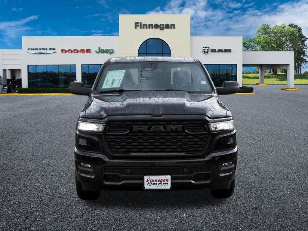 2026 RAM Ram 1500 RAM 1500 EXPRESS QUAD CAB 4X2 6'4' BOX