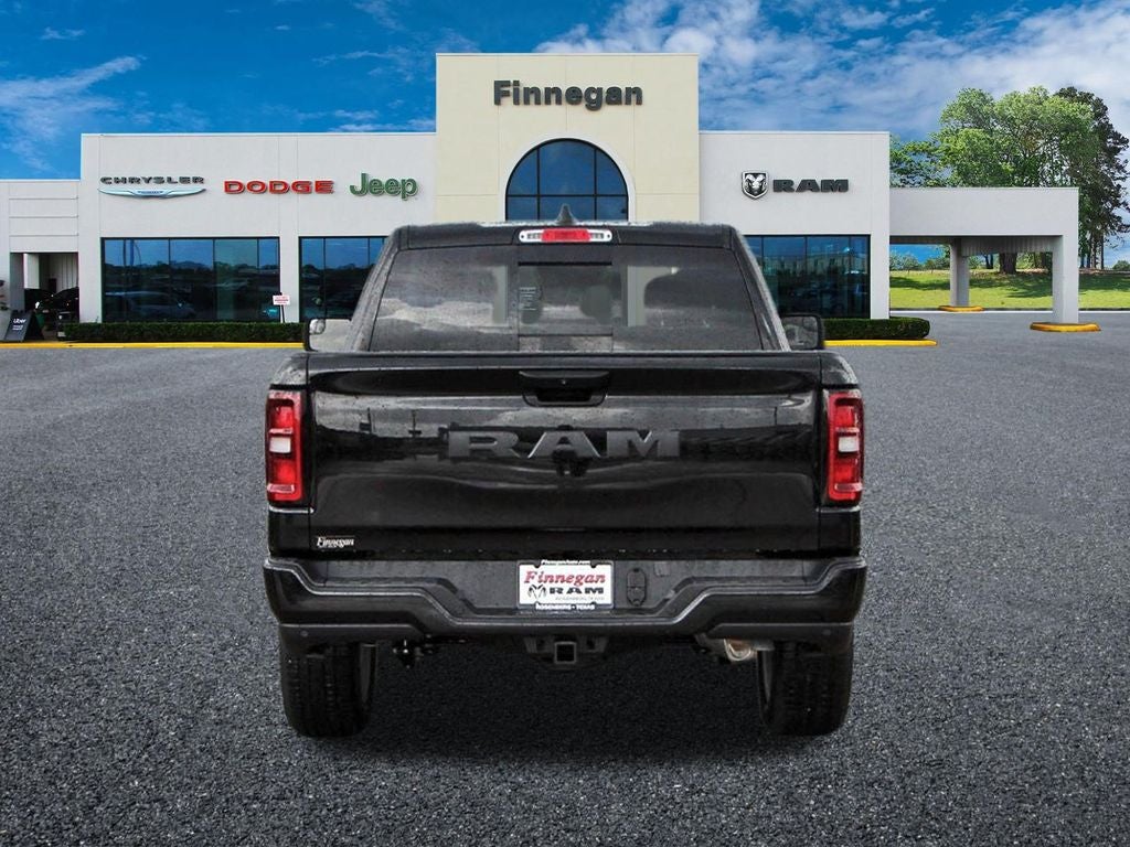 2026 RAM Ram 1500 RAM 1500 EXPRESS QUAD CAB 4X2 6'4' BOX