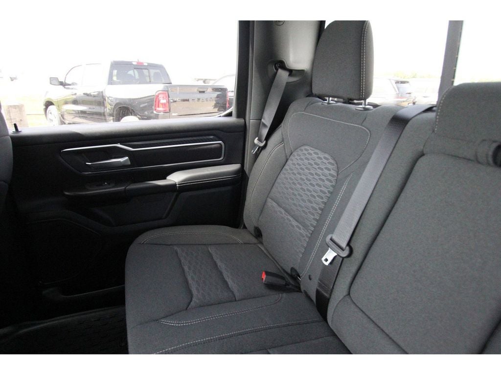 2025 RAM Ram 1500 RAM 1500 LONE STAR CREW CAB 4X4 5'7' BOX