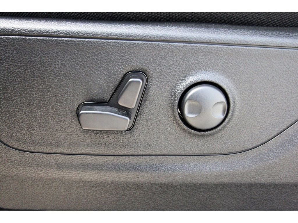 2025 RAM Ram 1500 RAM 1500 LONE STAR CREW CAB 4X4 5'7' BOX