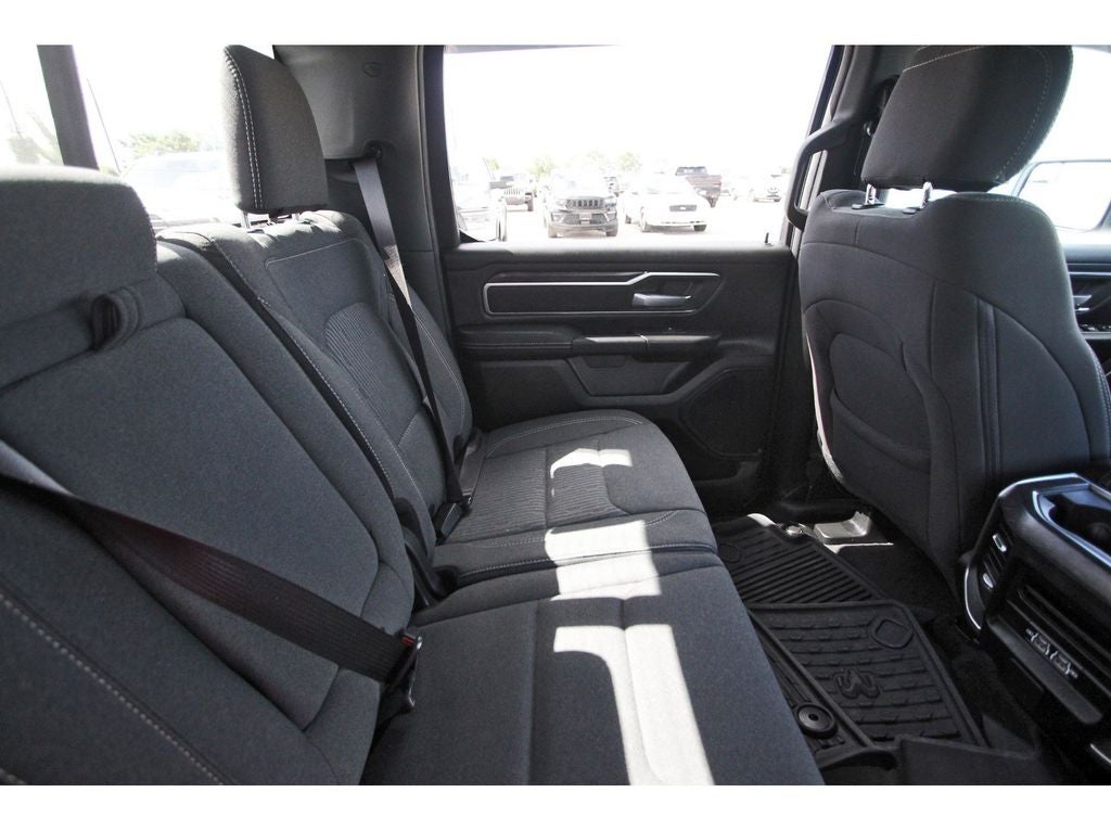 2024 RAM 1500 Lone Star Crew Cab 4x4 5'7' Box