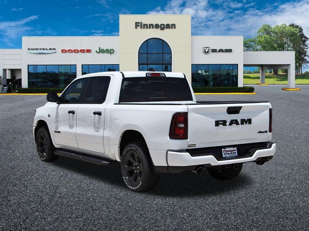 2026 RAM Ram 1500 RAM 1500 EXPRESS CREW CAB 4X4 5'7' BOX