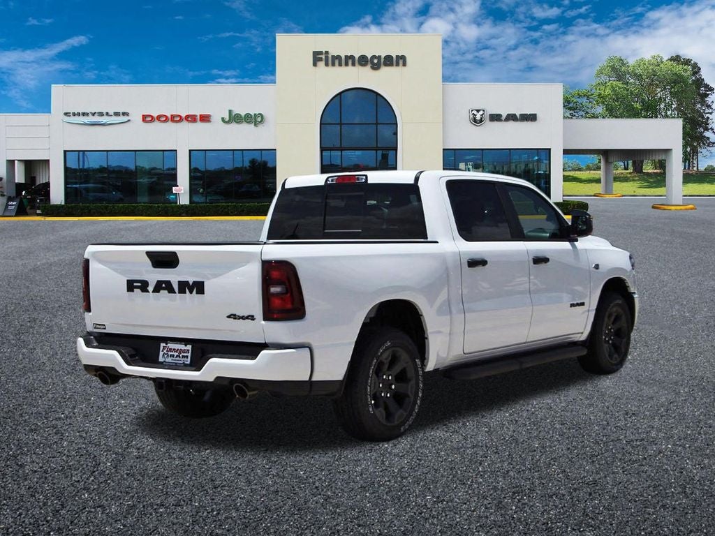 2026 RAM Ram 1500 RAM 1500 EXPRESS CREW CAB 4X4 5'7' BOX