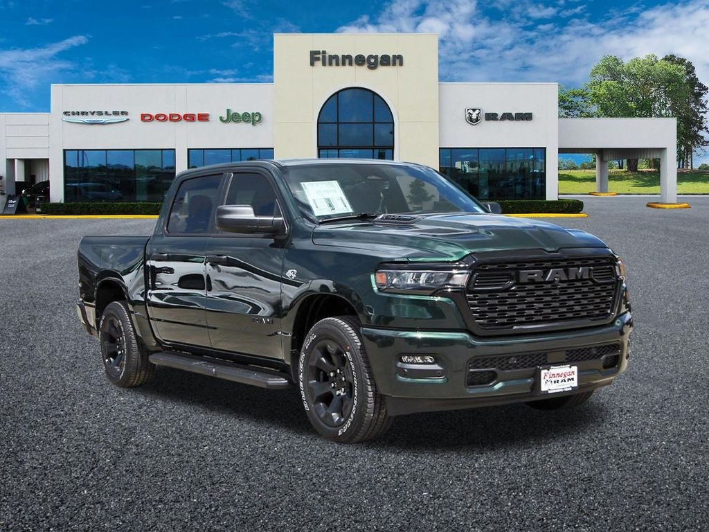2026 RAM Ram 1500 RAM 1500 EXPRESS CREW CAB 4X4 5'7' BOX