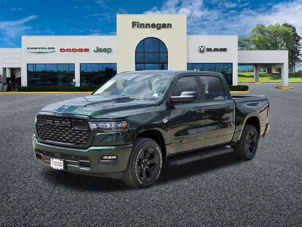2026 RAM Ram 1500 RAM 1500 EXPRESS CREW CAB 4X4 5'7' BOX