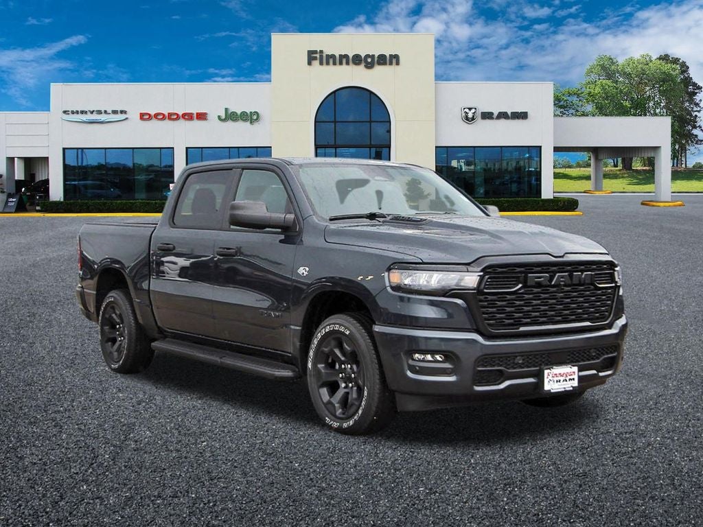 2026 RAM Ram 1500 RAM 1500 EXPRESS CREW CAB 4X4 5'7' BOX