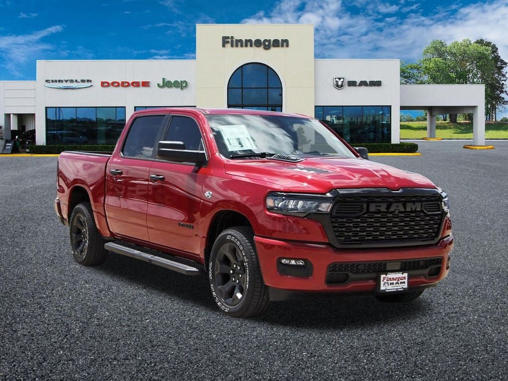 2026 RAM Ram 1500 RAM 1500 EXPRESS CREW CAB 4X4 5'7' BOX