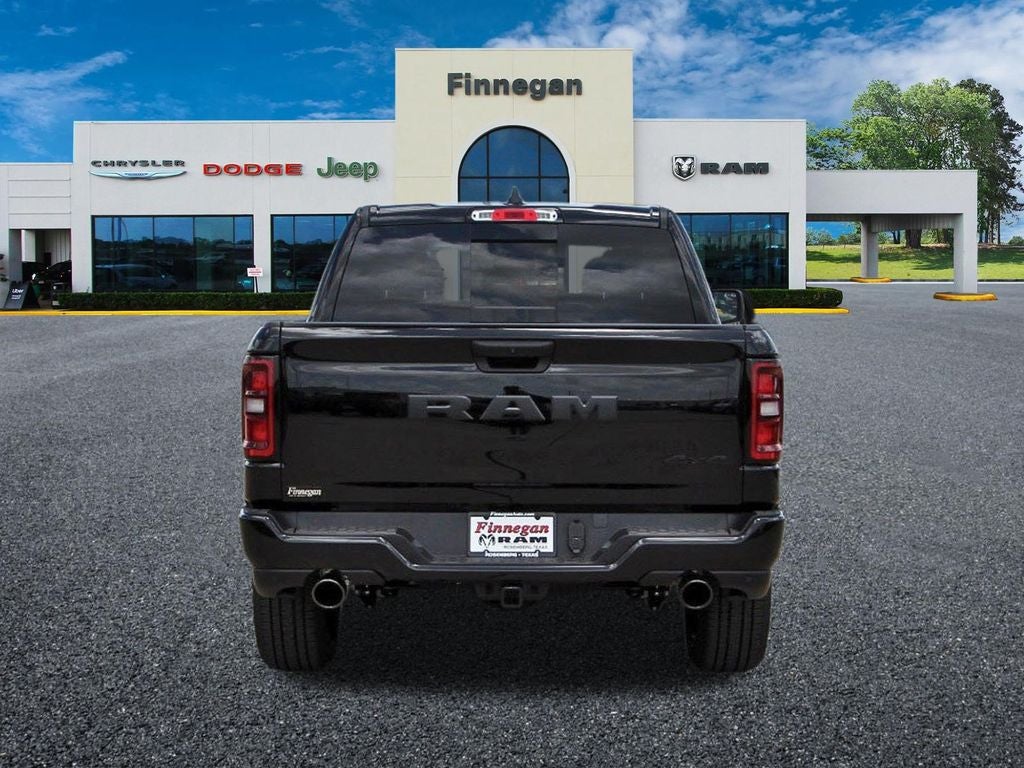 2026 RAM Ram 1500 RAM 1500 EXPRESS CREW CAB 4X4 5'7' BOX