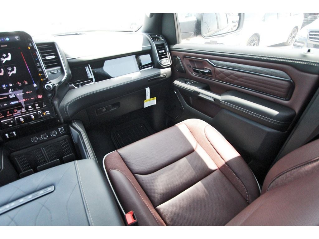 2026 RAM Ram 1500 RAM 1500 LIMITED CREW CAB 4X4 5'7' BOX