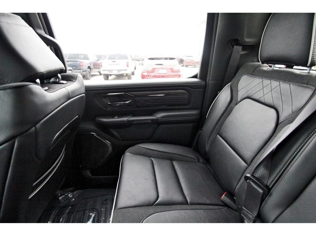 2026 RAM Ram 1500 RAM 1500 LIMITED CREW CAB 4X4 5'7' BOX