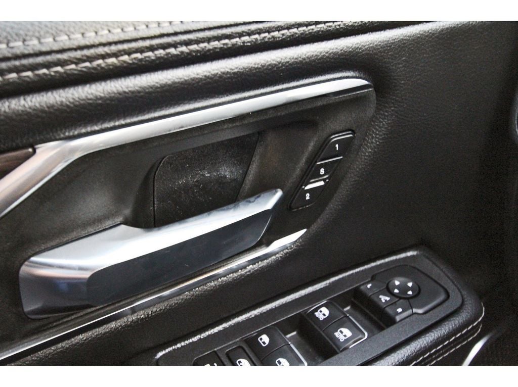 2025 RAM 1500 Laramie SPORT PACKAGE - POWER TAILGATE - TRAILER BRAKE CON