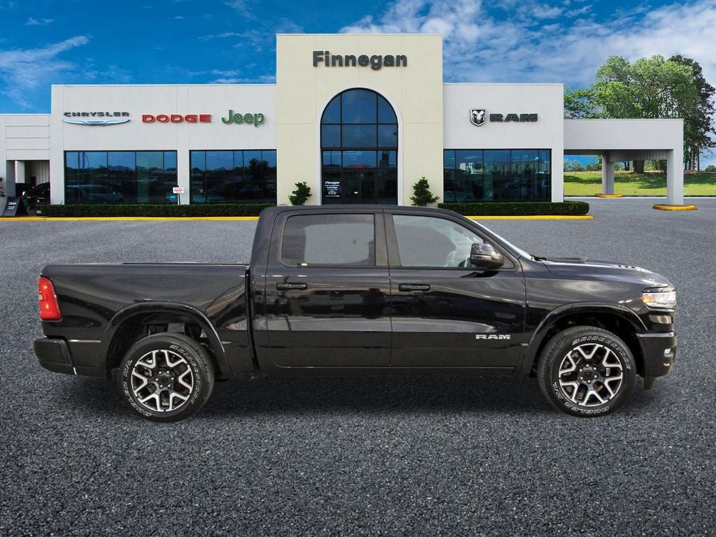 2025 RAM 1500 Laramie SPORT PACKAGE - POWER TAILGATE - TRAILER BRAKE CON