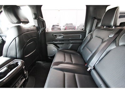 2025 RAM 1500 Laramie Dual–Pane Panoramic Sunroof - Night Edition