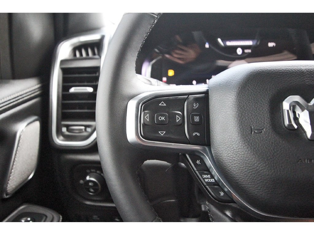 2025 RAM 1500 Laramie Dual–Pane Panoramic Sunroof - Night Edition