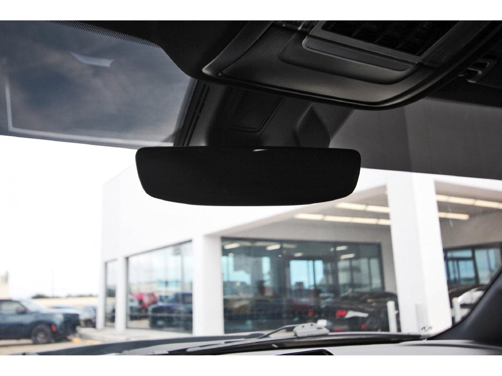 2025 RAM 1500 Laramie Dual–Pane Panoramic Sunroof - Night Edition