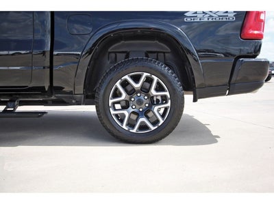 2025 RAM 1500 Laramie POWER BOARDS - PANO ROOF - 33 GALLON TANK