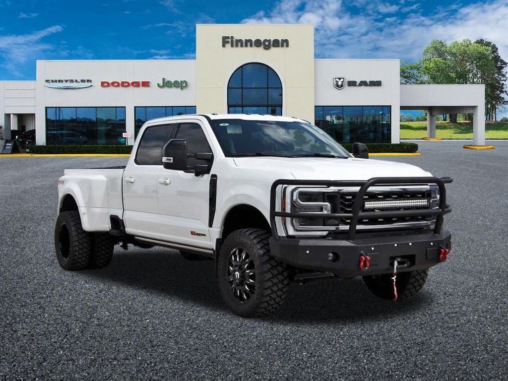2025 Ford F-350 Platinum