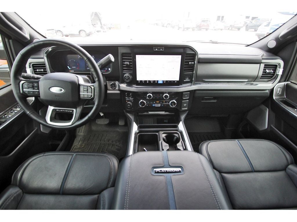 2025 Ford F-350 Platinum