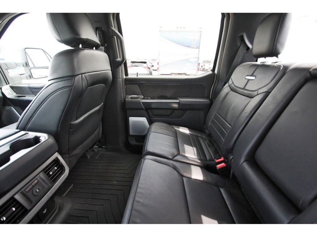 2025 Ford F-350 Platinum