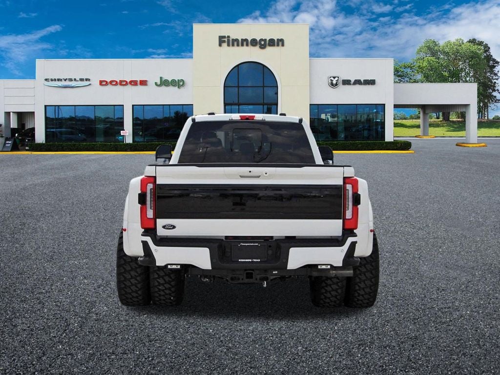 2025 Ford F-350 Platinum