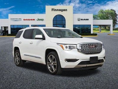 2019 GMC Acadia Denali DUAL MOONROOF - 2ND ROW CAPTIANS CHAIRS