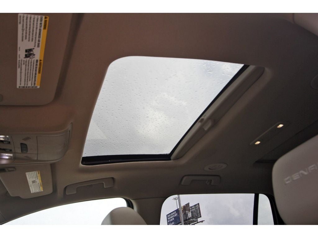 2019 GMC Acadia Denali DUAL MOONROOF - 2ND ROW CAPTIANS CHAIRS