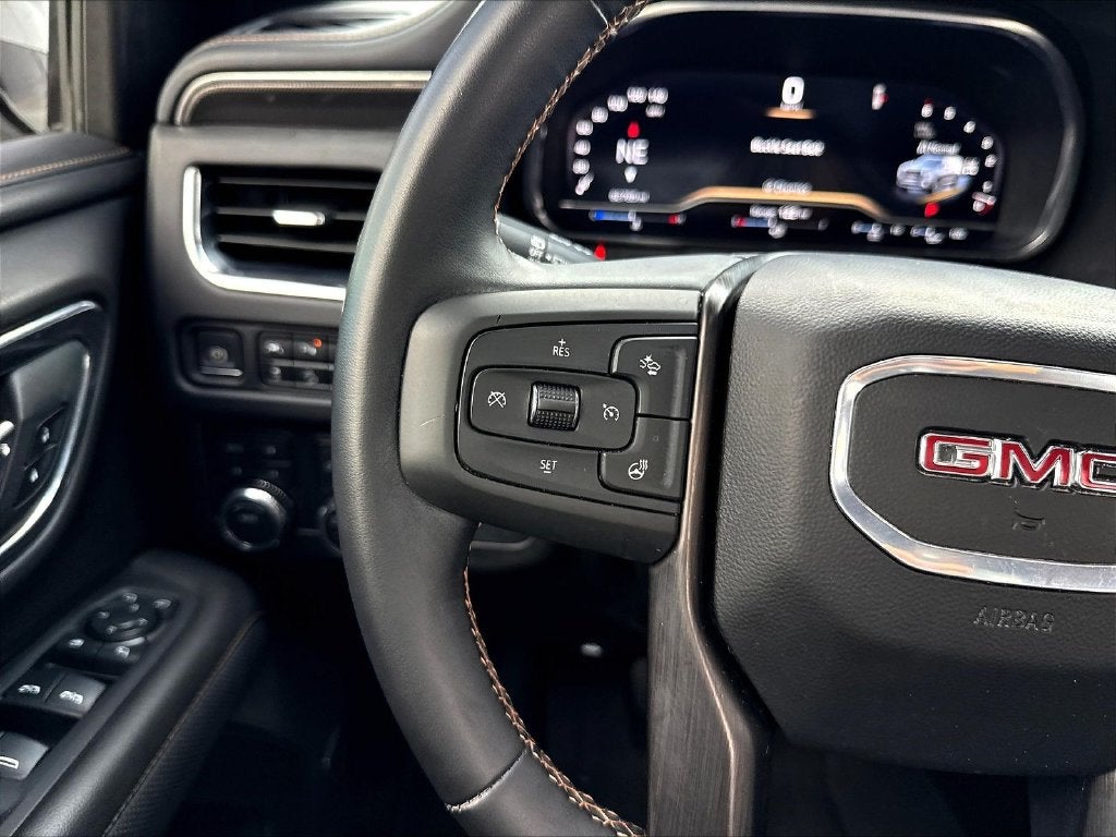 2024 GMC Yukon AT4 Premium PKG - Pano Roof - Tech PKG