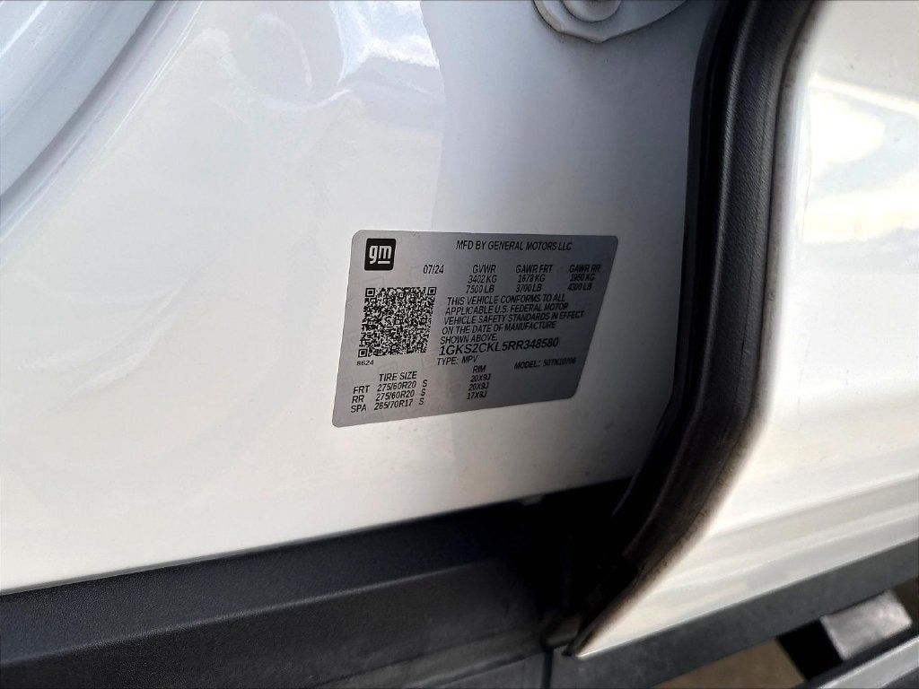 2024 GMC Yukon AT4 Premium PKG - Pano Roof - Tech PKG