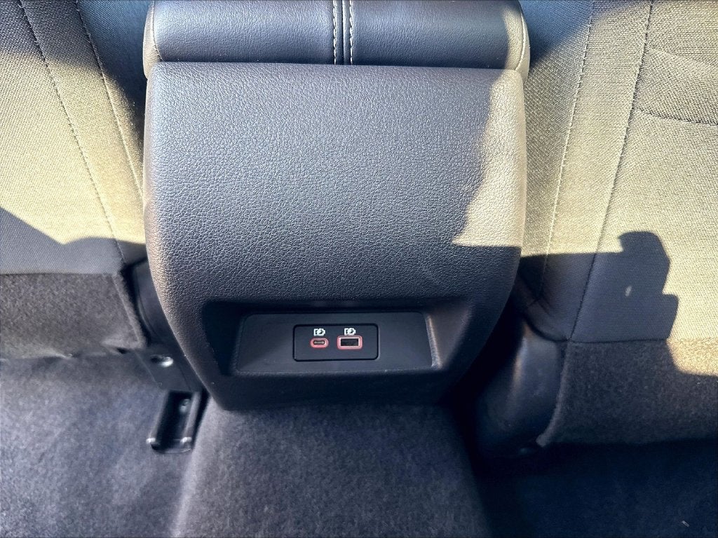 2025 Nissan Altima 2.5 SV Apple Car Play - Android Auto