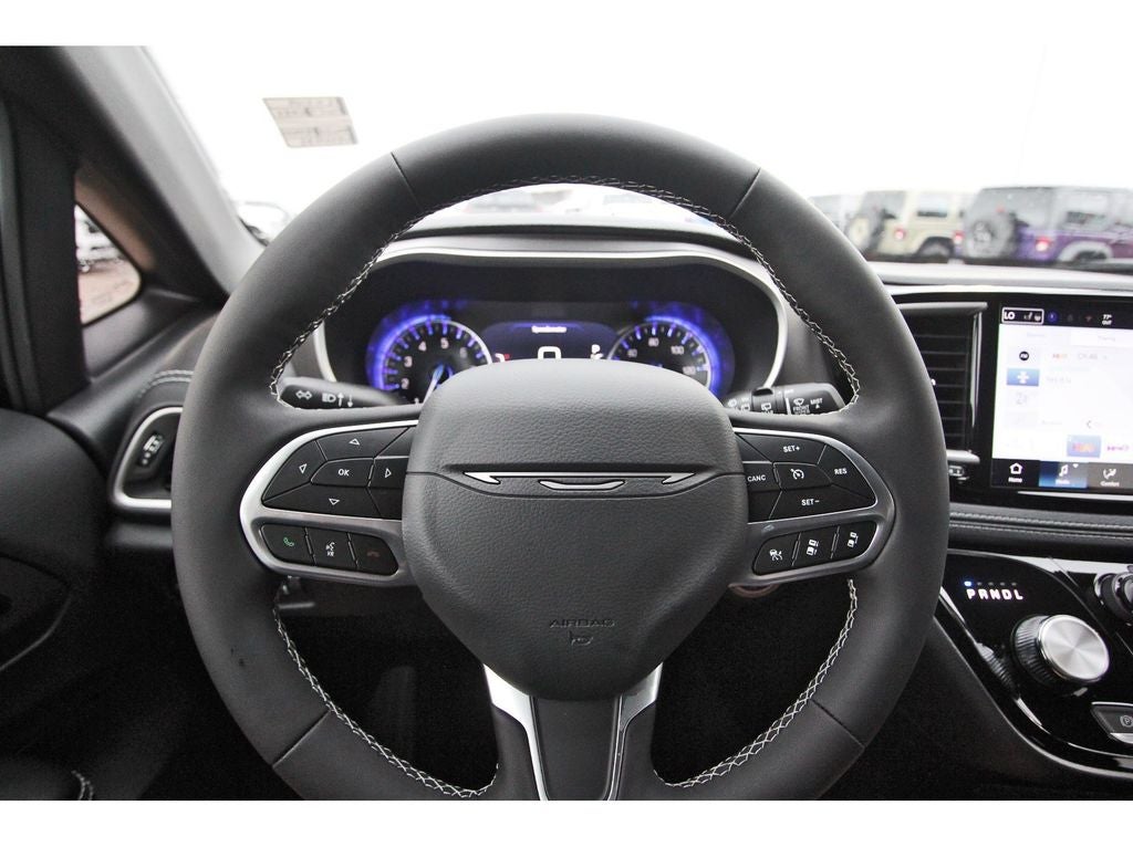 2027 Chrysler Pacifica PACIFICA SELECT