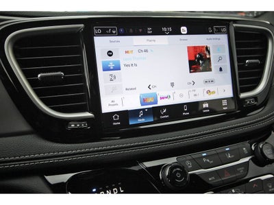2027 Chrysler Pacifica PACIFICA SELECT