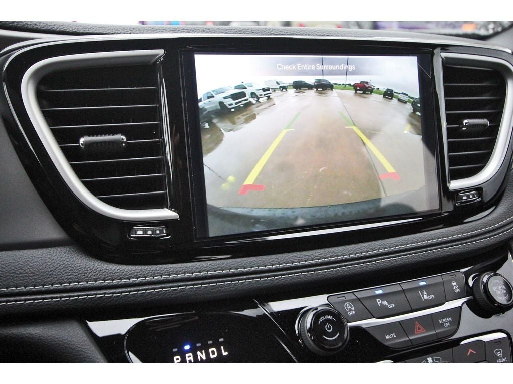 2027 Chrysler Pacifica PACIFICA SELECT