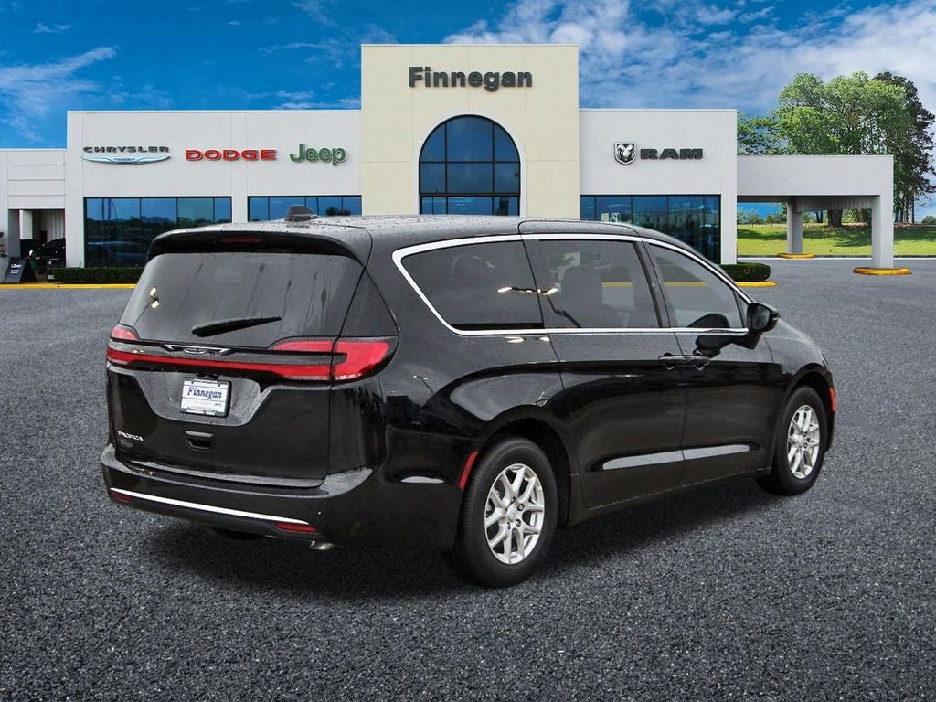 2027 Chrysler Pacifica PACIFICA SELECT