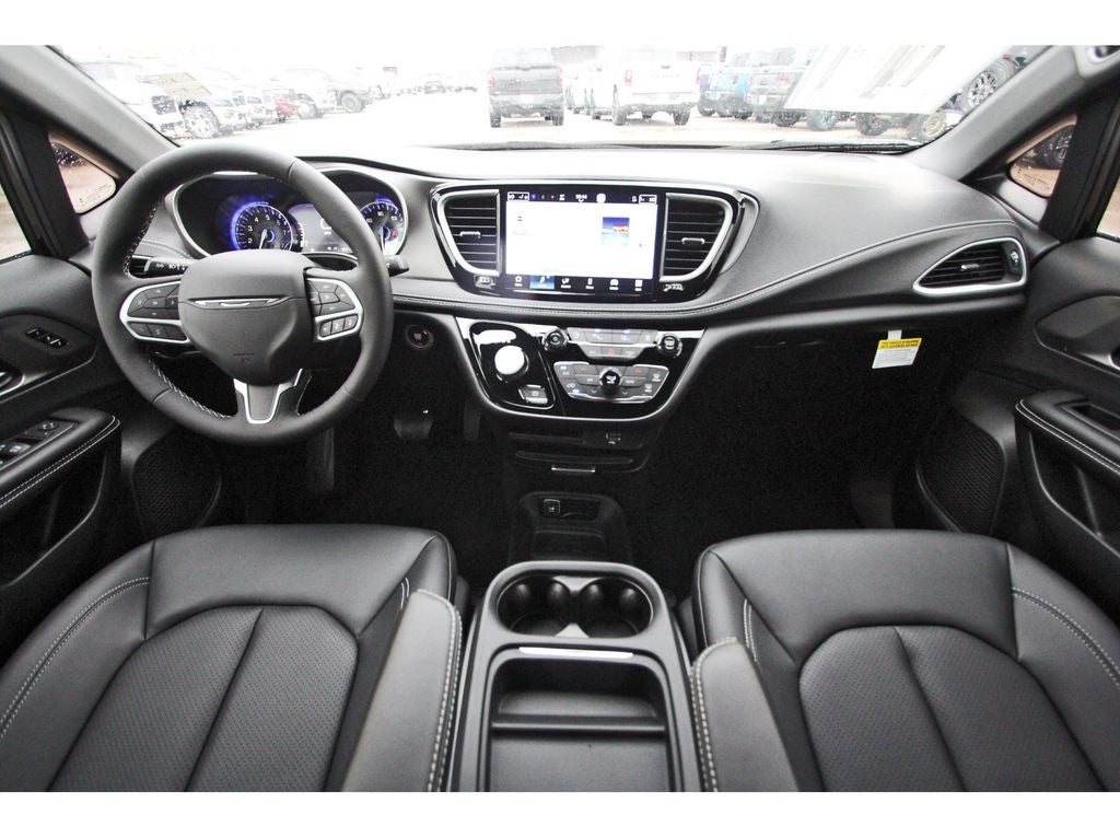 2027 Chrysler Pacifica PACIFICA SELECT