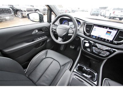 2027 Chrysler Pacifica PACIFICA LIMITED