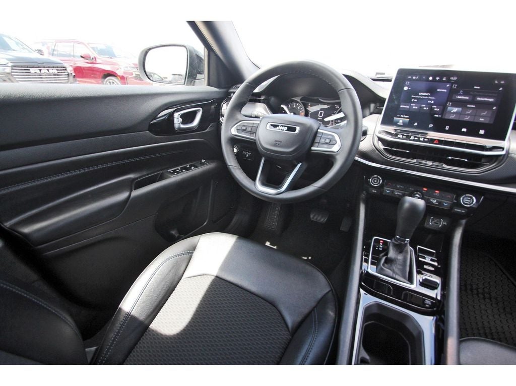 2025 Jeep Compass Latitude ALTITUDE EDITION