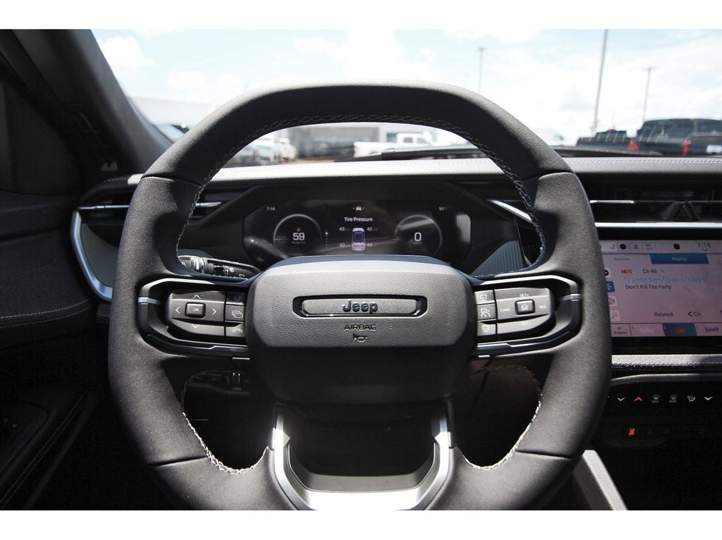 2026 Jeep Cherokee CHEROKEE LAREDO 4X4