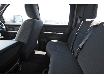 2026 RAM Ram 2500 RAM 2500 BLACK EXPRESS CREW CAB 4X4 6'4' BOX
