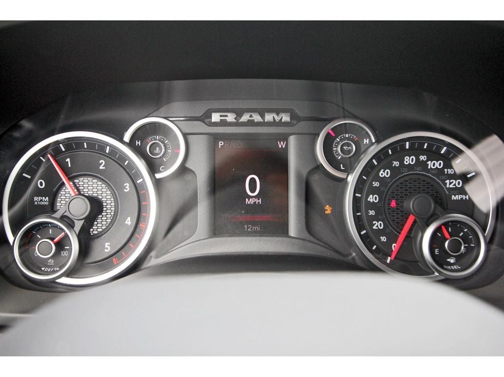 2026 RAM Ram 2500 RAM 2500 BLACK EXPRESS CREW CAB 4X4 6'4' BOX