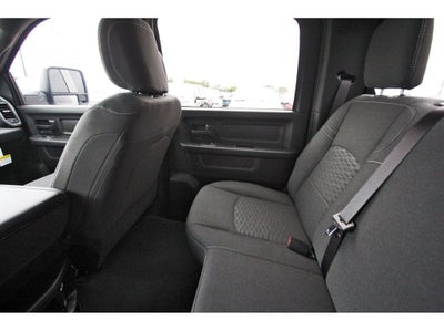 2026 RAM Ram 2500 RAM 2500 BLACK EXPRESS CREW CAB 4X4 6'4' BOX