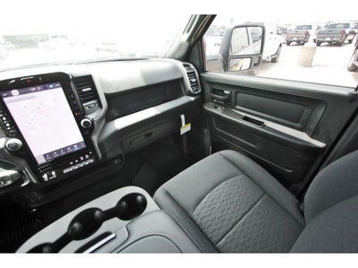 2026 RAM Ram 2500 RAM 2500 BLACK EXPRESS CREW CAB 4X4 6'4' BOX