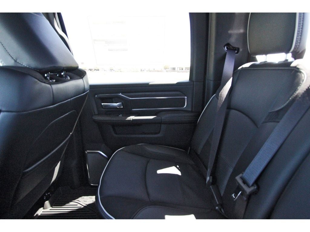 2026 RAM Ram 3500 RAM 3500 LARAMIE CREW CAB 4X4 8' BOX