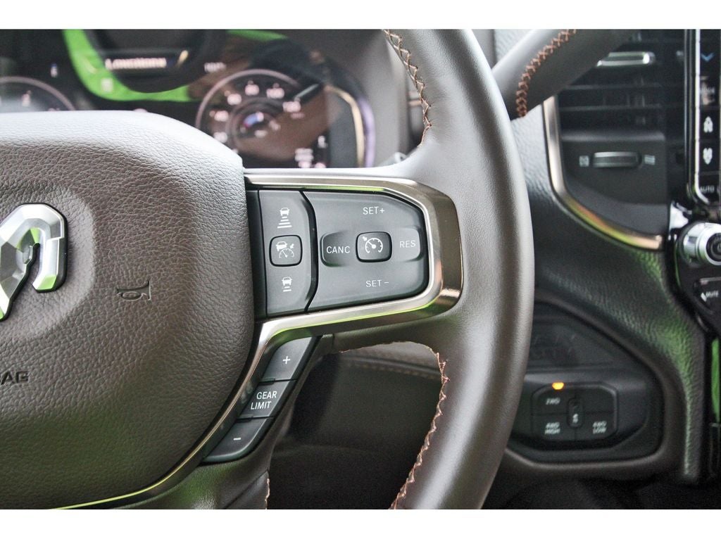 2026 RAM 3500 Limited DUALLY - SUNROOF - 360 CAMERA