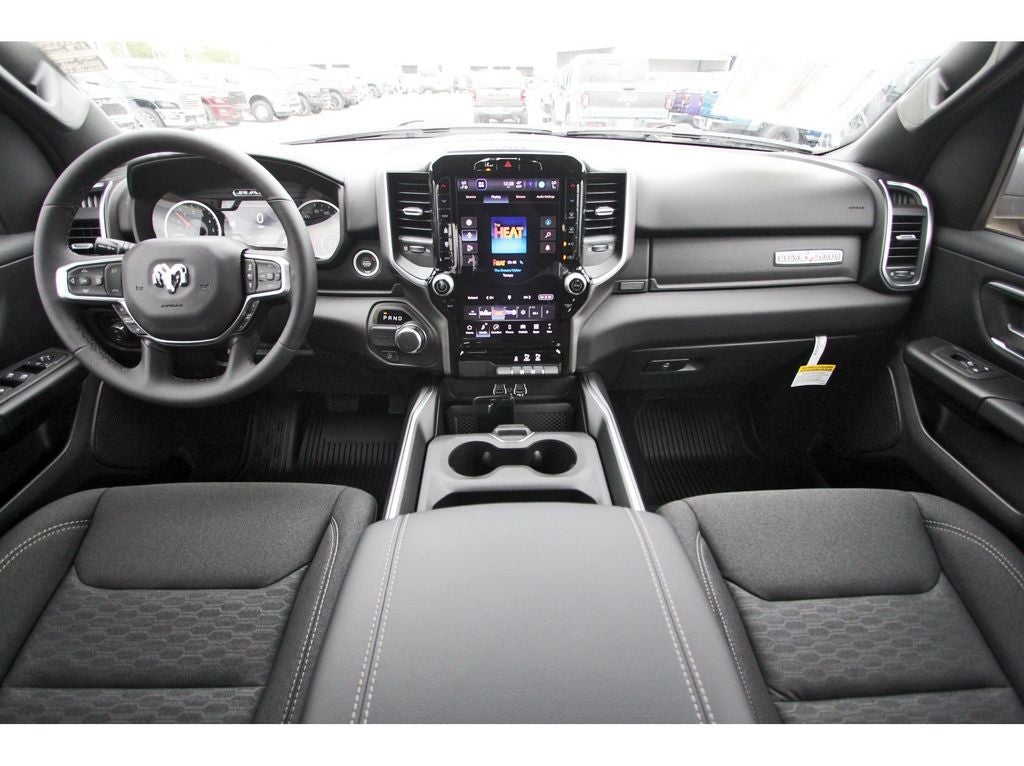 2026 RAM Ram 1500 RAM 1500 LONE STAR CREW CAB 4X2 5'7' BOX
