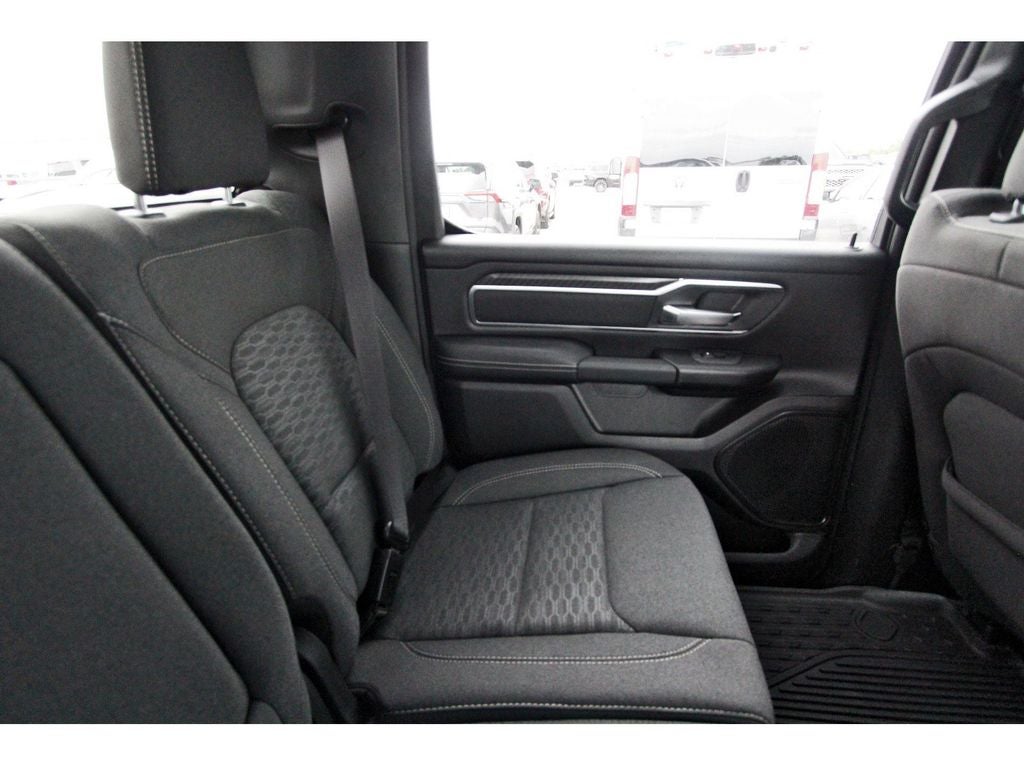 2026 RAM Ram 1500 RAM 1500 LONE STAR CREW CAB 4X2 5'7' BOX