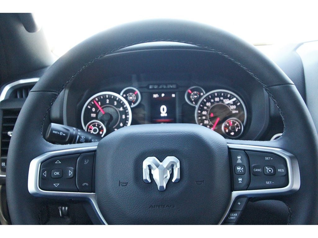 2026 RAM Ram 1500 RAM 1500 LONE STAR CREW CAB 4X2 5'7' BOX